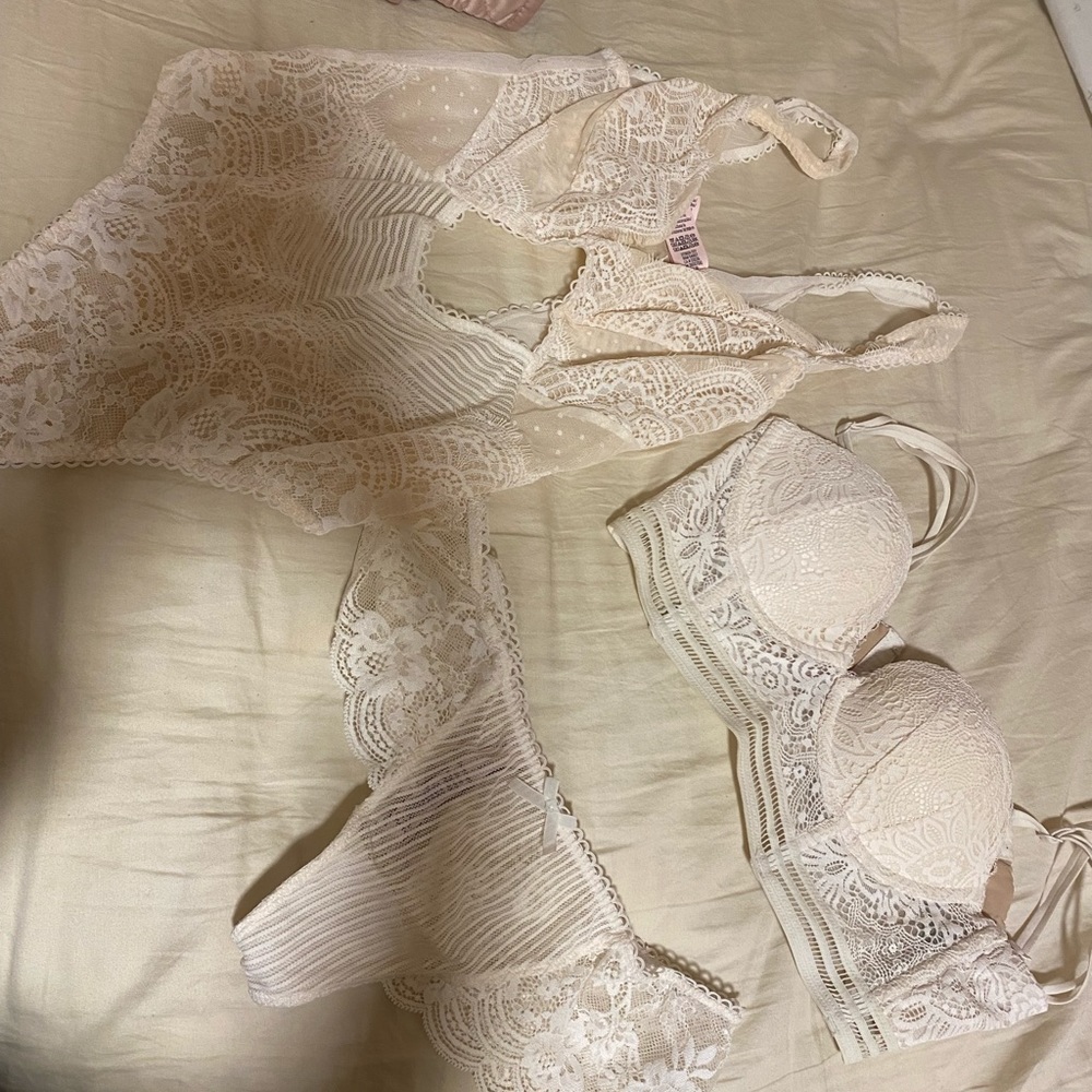 Victoria’s Secret lingerie bundle